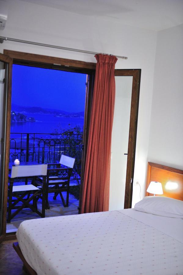 Eye Q Resort Seaview Skiáthos Eksteriør bilde